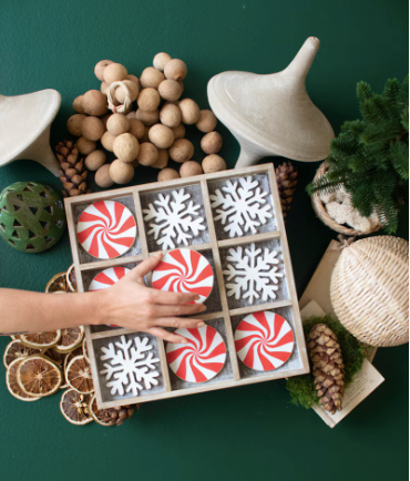 Holiday Wooden Tic Tac Toe